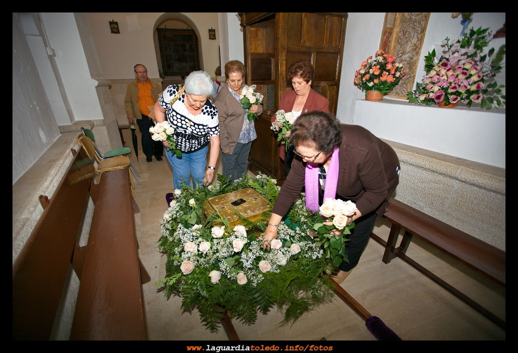27 Septiembre 2012 - Despedida de El Santo Niño - La flores de las andas....