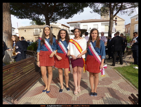 Reina Y damas de honor