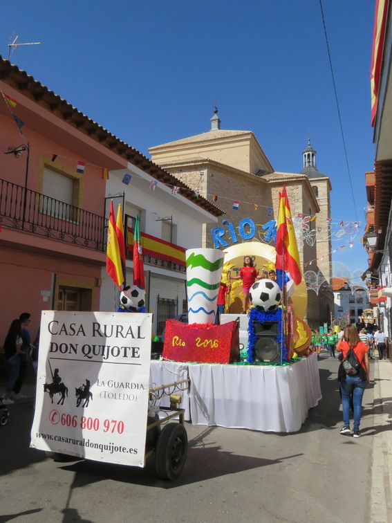 Desfile de carrozas diurno. Fiestas 2006