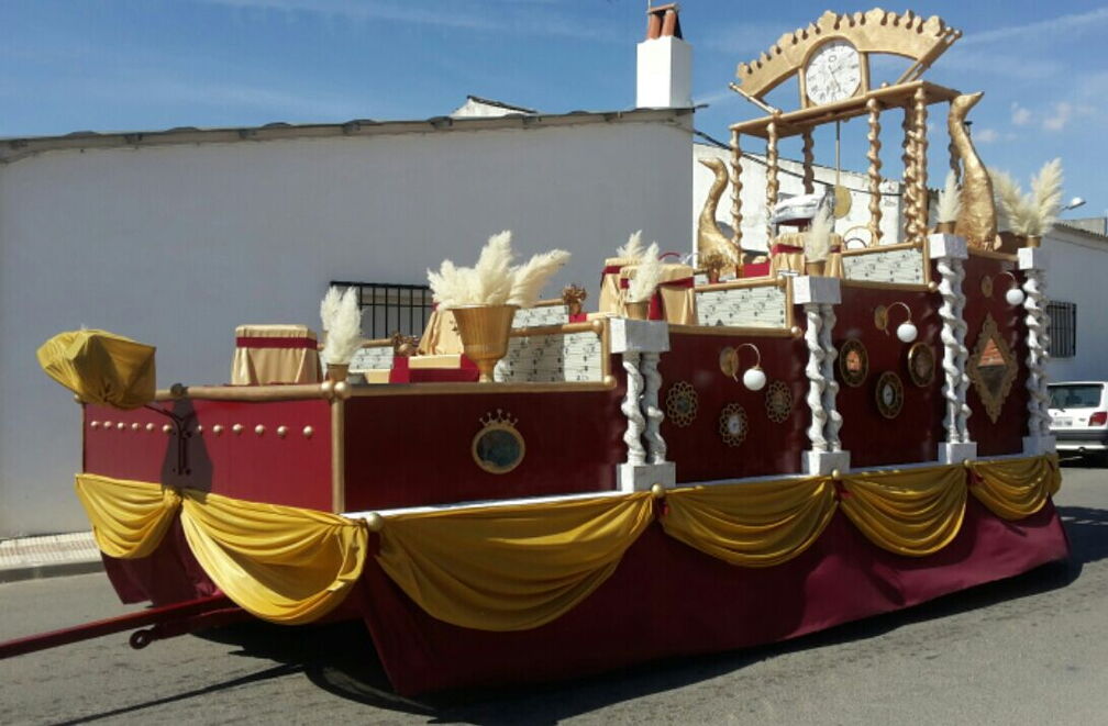 Carroza de la Reina y damas