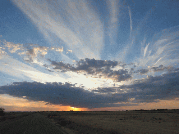 Puesta de sol desde la carretera de Villatobas a la altura de camino Palo Carretero 1-10-2016