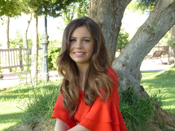 CLAUDIA SÁNCHEZ -VALLADARES ARAQUE