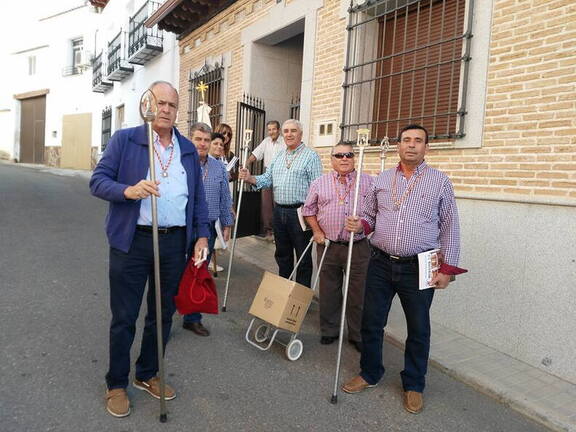 REPARTO DE PROGRAMAS DE FIESTAS