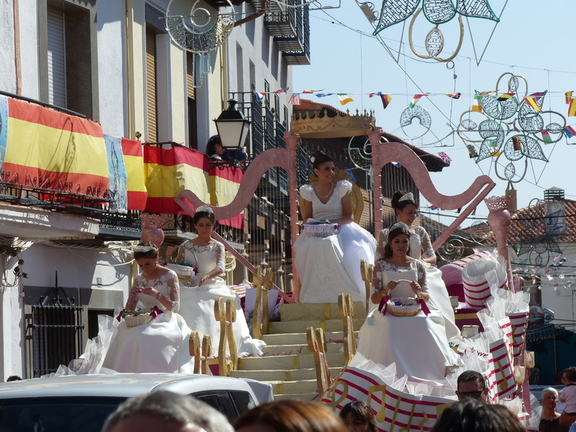 Carroza de Reina y damas 2017