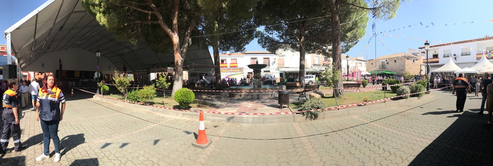 La Plaza Mayor antes de la mascletá. 24-9-2017
