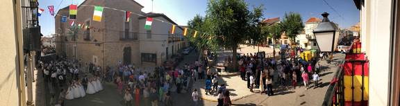 Panorámica en la glorieta antes del desfile de carrozas. 24-9-2017