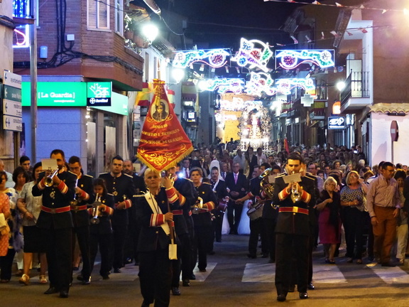 Procesión del día 25