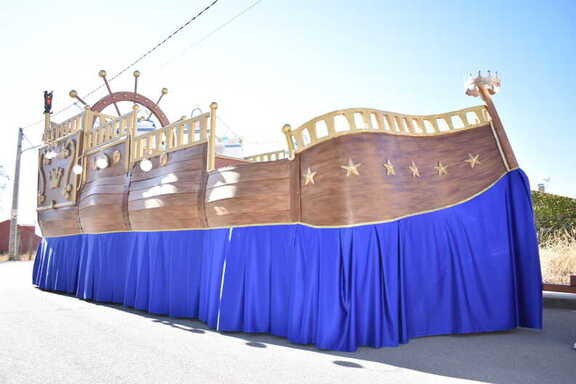 Carroza de la Reina y Damas 2019