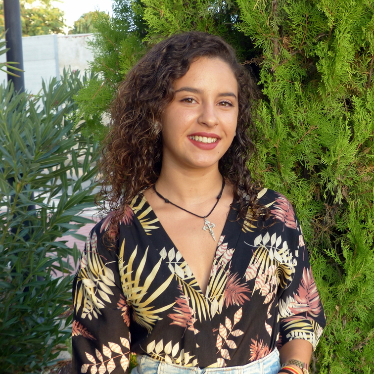 MARÍA GUZMÁN MUÑOZ