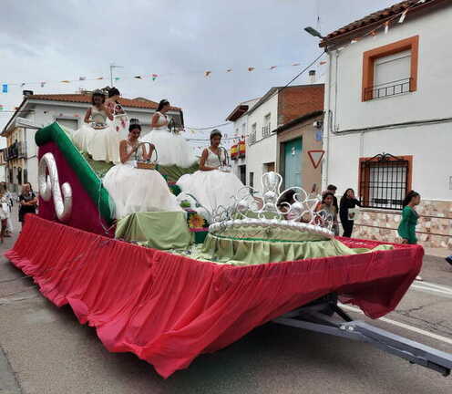 Reina y Damas 24-9-2021