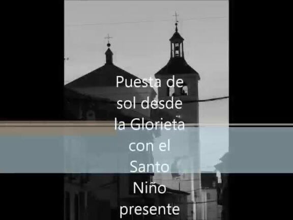 Puesta de sol desde la Glorieta con el Santo Niño como testigo