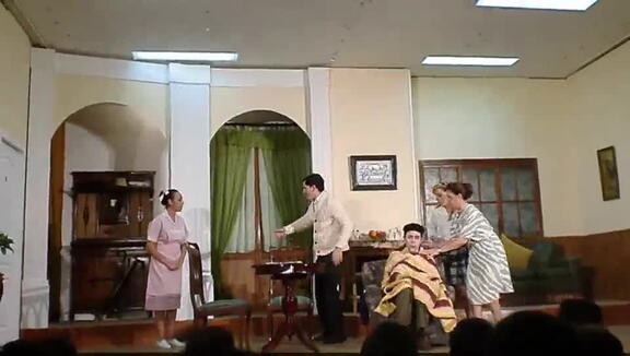 Representación del grupo de teatro "Amigos de la Pasión". 6-1-2011 (I)