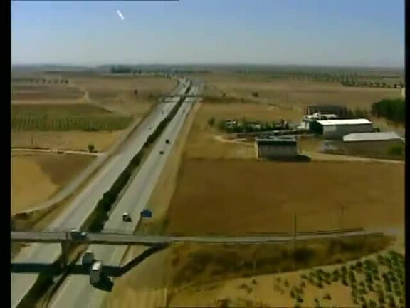 Secuencia del programa de la Televisión de Castilla la Mancha "Un paseo por las nubes" en donde aparece una vista aérea de nuestro pueblo
