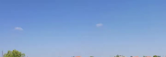 Foto panorámica de La Guardia desde el Arrabal en el formato de visualización interactiva con controles