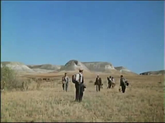 Secuencia de la película "La Venganza" (1957) dirigida por Juan Antonio Bardem e interpretada por Carmen Sevilla y Jorge Mistral rodada en los campos de La Guardia