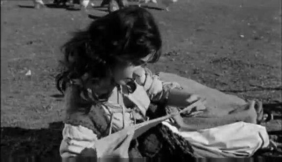 Secuencia de la película "Dulcinea" (1963) grabada en los campos de La Guardia