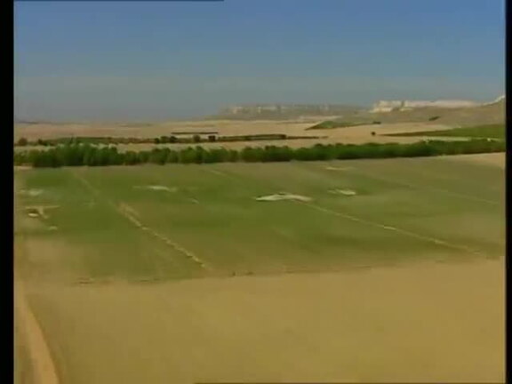 Vídeo del programa "Un paseo por las nubes" de Castilla la Mancha Televisión en donde aparecen las lagunas de la Vega y el castillo de Monreal