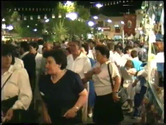 25 de Septiembre de 1988. Procesión nocturna del Santo Niño
