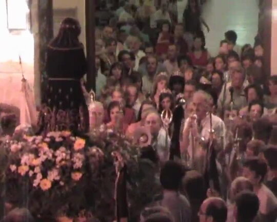 2ª parte: Vídeo de la puja y entrada del Santo Niño a la Iglesia, 5-9-09