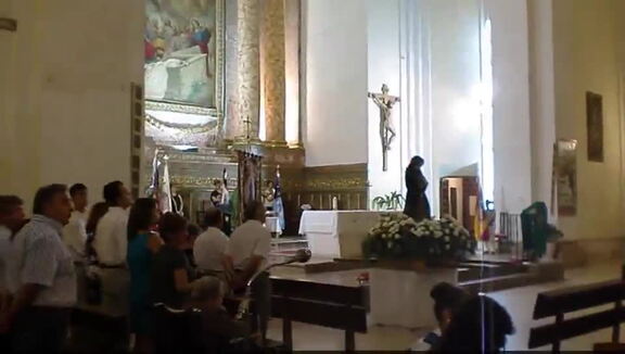 Himno al Santo Niño en la Iglesia. 4-9-2010