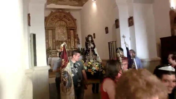 Subida al Santo Niño a la Iglesia. 3-9-2011