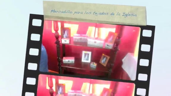 Mercadillo solidario para recaudar para los tejados de la Iglesia realizado por la Asociación de Mujeres la Rosaleda