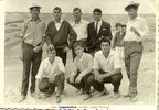 Cuadrilla de mozos en el Santo Niño. Años 50