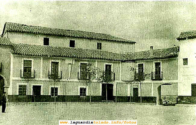 Ayuntamiento que hubo hasta los años 70 en los cuales se demolió para ser reconstruido integramante.