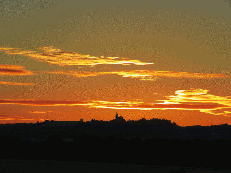 Amanecer desde la Vega el día de los Santos. 1-11-2015
