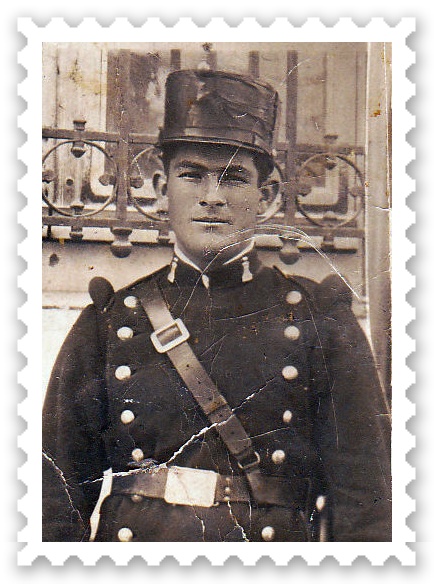 Basilio Tejero en la mili.