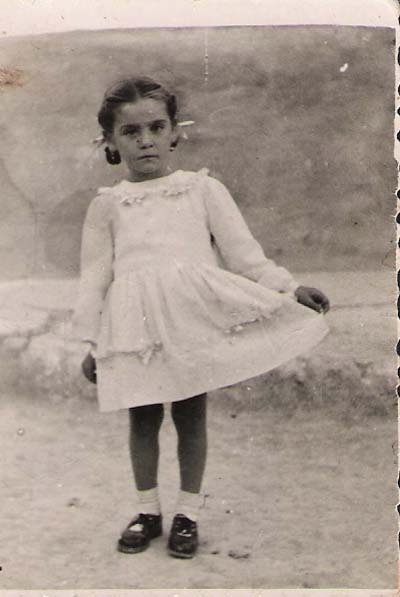 Emilia Tacero con 3 años