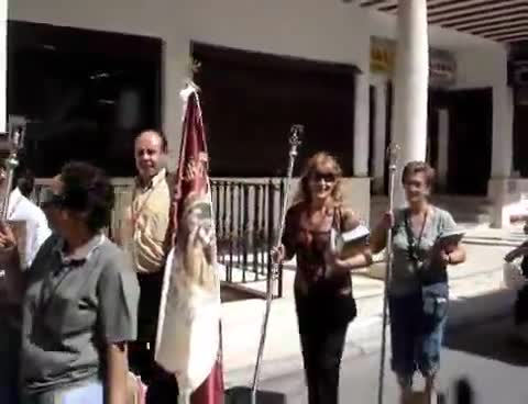Sábado 15 de Septiembre de 2007. Petición popular. La comitiva de la Cofradia en video a la llegada a la Glorieta