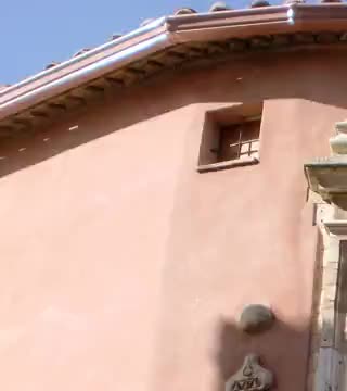 Detalle de la fachada de la Casa de los Jaenes en el formato de visualización interactivo con controles