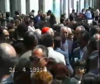 V Centenario del Martirio del Santo Niño. 21 de Abril de 1991. Zurra en la plaza para celebrarlo. Acompaña la celebración el Arzobispo de Toledo Marcelo González Martín