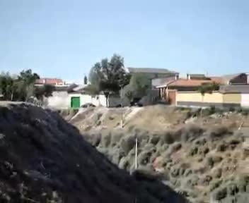 Panorámica en video del pueblo, tierra del Conde y Cerro la Atalaya desde el cementerio