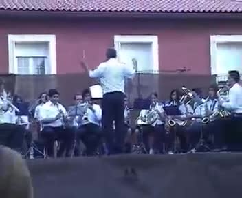 Castilla la Mancha 2006. Actuación de la Banda de Música Municipal "D. Aurelio Mascaraque" dirigida por D. Julián Camacho Maroto