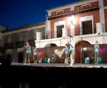 17 de Septiembre de 2006. Actuación de la Escuela de Baile del AMPA dirigida por Mª Julia Rodríguez García