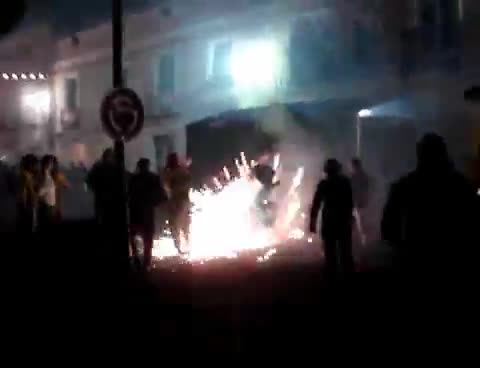 28 de Septiembre de 2006. Secuencia de video de 3 minutos de los toros de fuego y de la traca fín de fiestas