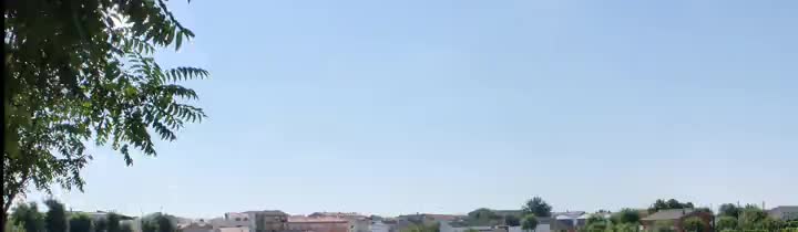 Panorámica del barrio del Arrabal desde las Cuevas de Palacio en el formato de visualización interactivo con controles