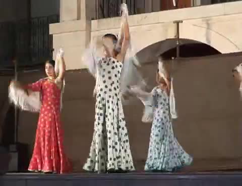 15 de Septiembre de 2007. Actuación de la Escuela de Baile de la Asociación Cultural dirigida por Esperanza Alvarez