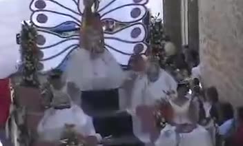 Fiestas de 2004. Carroza de la Reina y Damas