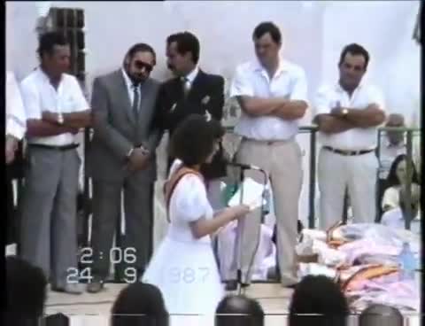 Fiestas de 1987. Ceremonia de coronación de Damas y Reina el 24 de Septiembre