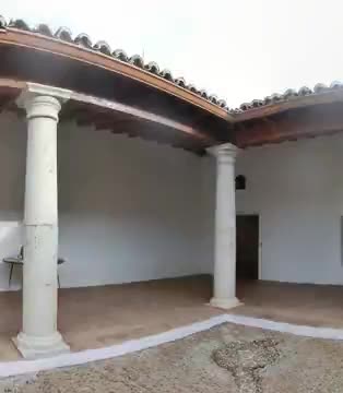 Vista panoramica de 360º de un patio interior de la Casa de Marisol que aparece en la película "Lorca, muerte de un poeta"
